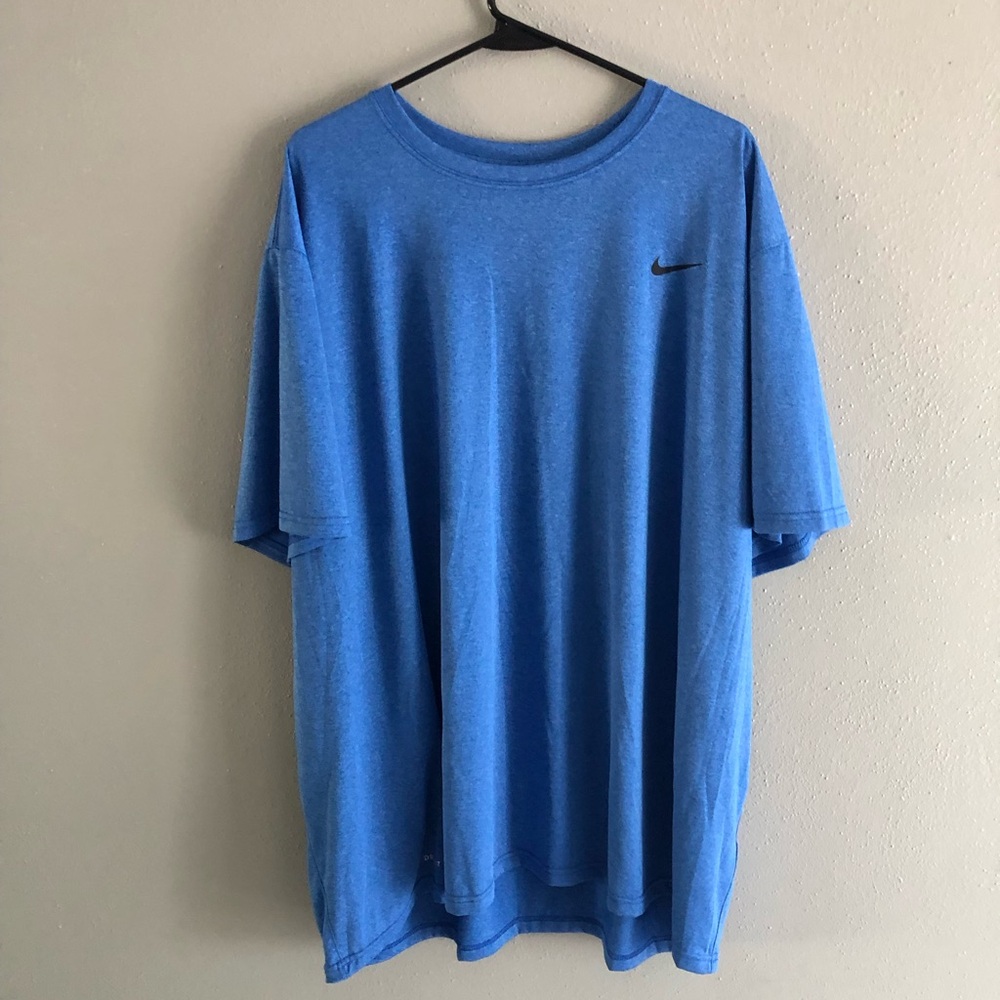 Nike Men's Short Sleeve Blue Tee